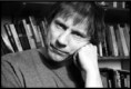 Une question à Simon McBurney